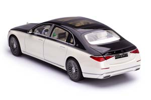 MERCEDES W223 MAYBACH S650 X223 2022 WHITE/BLACK METALLIC / МЕРСЕДЕС МАЙБАХ БЕЛЫЙ — фото 4