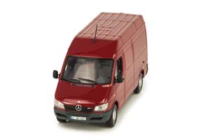MERCEDES-BENZ SPRINTER CLASSIC ФУРГОН КРАСНЫЙ — фото 3