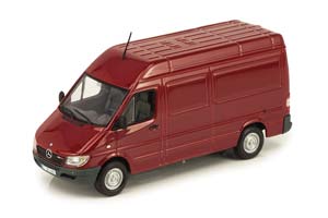 MERCEDES-BENZ SPRINTER CLASSIC ФУРГОН КРАСНЫЙ — фото 12