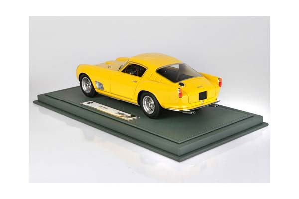 FERRARI 250 GT COMPETIZIONE FAIRING HEADLIGHT / ФЕРРАРИ 250 ГТ КОМПЕТИЦИОНЕ ФАИРИНГ ХЕАДЛИГХТ 1:18 — фото 2