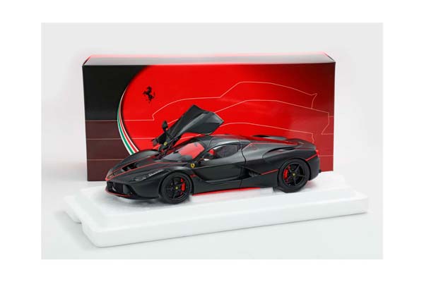 FERRARI LAFERRARI MATT BLACK WITH RED STRIPES FERNANDO ALONSO POLIFOAM PACK / ФЕРРАРИ ЛАФЕРРАРИ МАТТ ПОЛОСЫ ФЕРНАНДО АЛОНСО ПОЛИФОАМ ПАКК 1:18 КРАСНЫЙ
