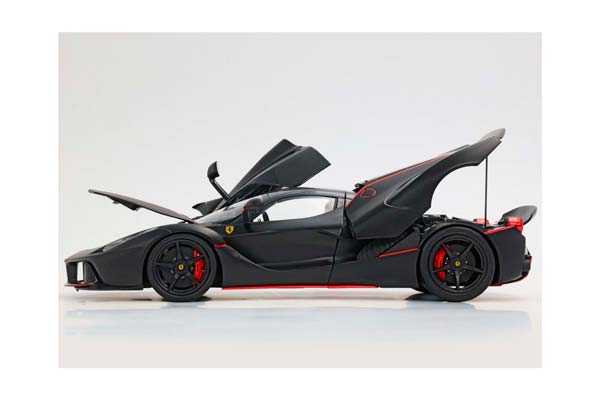 FERRARI LAFERRARI MATT BLACK WITH RED STRIPES FERNANDO ALONSO POLIFOAM PACK / ФЕРРАРИ ЛАФЕРРАРИ МАТТ ПОЛОСЫ ФЕРНАНДО АЛОНСО ПОЛИФОАМ ПАКК 1:18 КРАСНЫЙ — фото 2