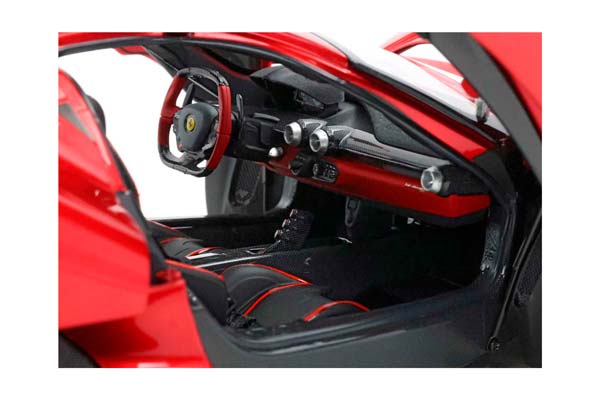 FERRARI LAFERRARI 2012 OPEN DIECAST ROSSO F1 2007 - LUXURY PACK AND DISPLAY CASE INCLUDED / ФЕРРАРИ ЛАФЕРРАРИ 2012 ОПЕН Ф1 2007 1:18 КРАСНЫЙ — фото 5