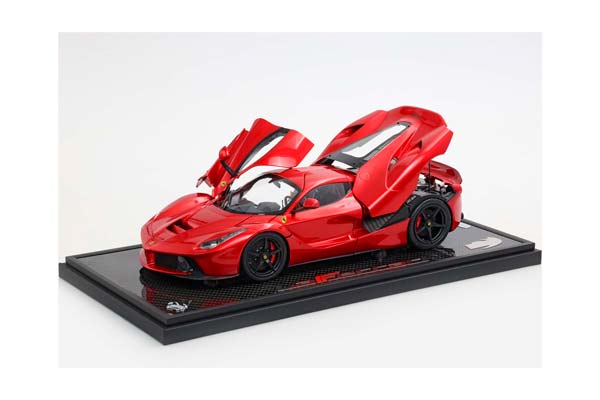 FERRARI LAFERRARI 2012 OPEN DIECAST ROSSO F1 2007 - REAL CARBON BASE AND DISPLAY CASE INCLUDED / ФЕРРАРИ ЛАФЕРРАРИ 2012 ОПЕН Ф1 2007 1:18 КРАСНЫЙ