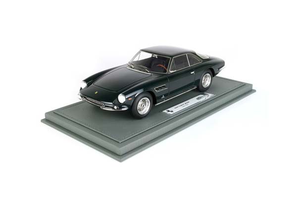FERRARI 500 SUPERFAST 1965 SERIE II DARK GREEN / ФЕРРАРИ 500 СУПЕРФАСТ 1965 СЕРИЕ ИИ ДАРК 1:18 ЗЕЛЕНЫЙ