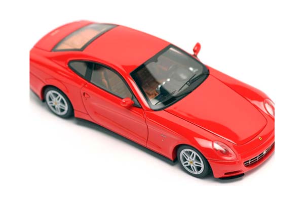 FERRARI 612 SCAGLIETTI MY06 2005 RED / ФЕРРАРИ 612 СКАГЛИЕТТИ МИ06 2005 1:43 КРАСНЫЙ — фото 3