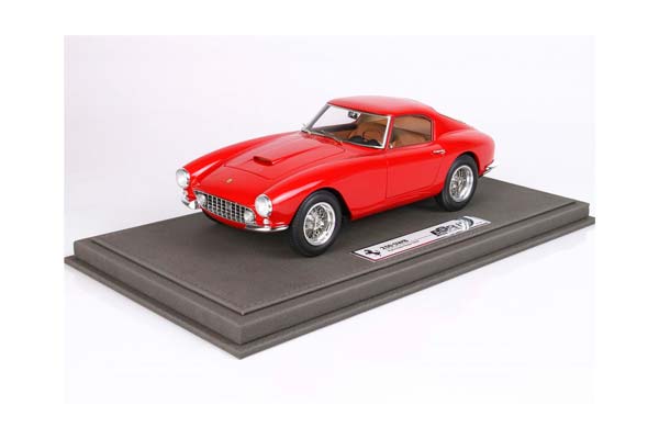 FERRARI 250 GT BERLINETTA PASSO CORTO / ФЕРРАРИ 250 ГТ БЕРЛИНЕТТА ПАССО КОРТО 1:18