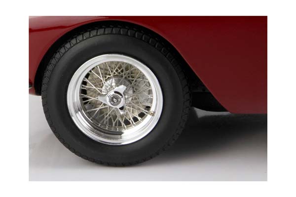 FERRARI 250 GT BERLINETTA PASSO CORTO DARK RED CRAYON / ФЕРРАРИ 250 ГТ БЕРЛИНЕТТА ПАССО КОРТО ДАРК КРАИОН 1:18 КРАСНЫЙ — фото 6
