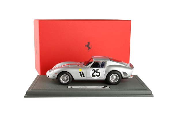 FERRARI 250 GTO 24 H LE MANS 1963 CAR N 25 ELDE - PIERRE DUMAY NIGHT VERSION / ФЕРРАРИ 250 ГТО 24 Х ЛЕ-МАН 1963 АВТОМОБИЛЬ № 1:18 — фото 6