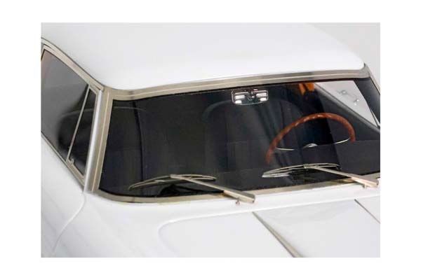 FERRARI 410 SUPERAMERICA SERIE III SN 1477 SA WHITE / ФЕРРАРИ 410 СУПЕРАМЕРИКА СЕРИЕ ИИИ СН 1477 СА 1:18 БЕЛЫЙ — фото 7