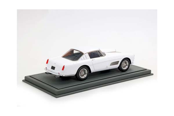FERRARI 410 SUPERAMERICA SERIE III SN 1477 SA WHITE / ФЕРРАРИ 410 СУПЕРАМЕРИКА СЕРИЕ ИИИ СН 1477 СА 1:18 БЕЛЫЙ — фото 2