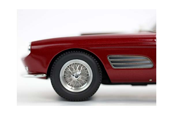 FERRARI 410 SUPERAMERICA SERIE III SN 1495 SA RUBY RED / ФЕРРАРИ 410 СУПЕРАМЕРИКА СЕРИЕ ИИИ СН 1495 СА РУБИ 1:18 КРАСНЫЙ — фото 7