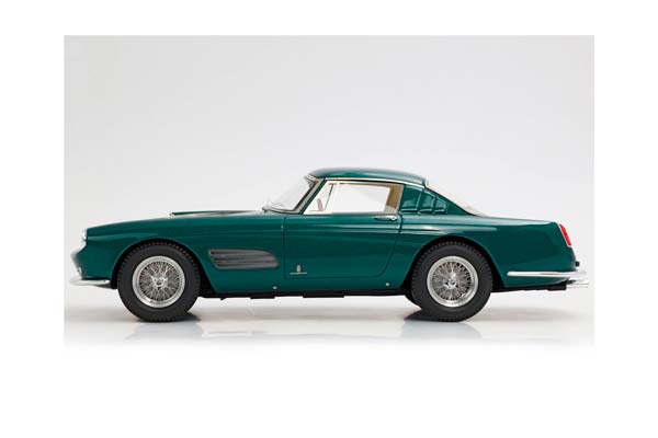 FERRARI 410 SUPERAMERICA SERIE III SN 1477 SA METALLIC PINE GREEN / ФЕРРАРИ 410 СУПЕРАМЕРИКА СЕРИЕ ИИИ СН 1477 СА МЕТАЛЛИК ПИНЕ 1:18 ЗЕЛЕНЫЙ — фото 3