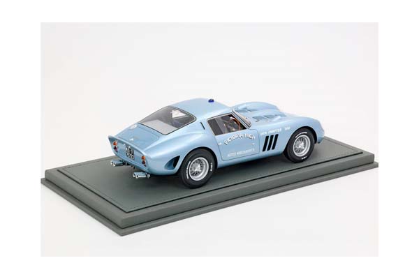 FERRARI 250 GTO S/N 3589 VICTORIA HIGH SCHOOL 1964 / ФЕРРАРИ 250 ГТО С № 3589 ВИКТОРИА ХИГХ СКХООЛ 1964 1:18 — фото 2
