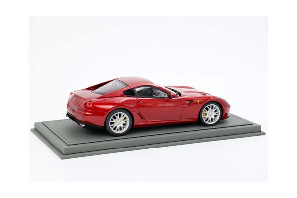 FERRARI 599 GTB FIORANO 2006 AUTOMATIC GEAR - MADE IN ITALY FIORANO RED / ФЕРРАРИ 599 ГТБ 2006 АВТОМАТ 1:18 КРАСНЫЙ — фото 4