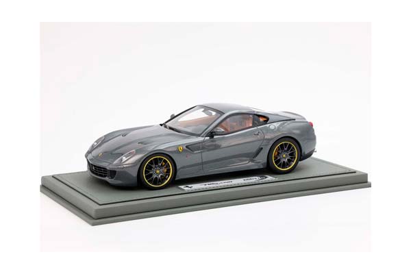 FERRARI 599 GTB FIORANO 2006 AUTOMATIC GEAR - MADE IN ITALY SILVERSTONE GREY CUOIO COLOR INTERIOR / ФЕРРАРИ 599 ГТБ 2006 АВТОМАТ 1:18 СЕРЫЙ