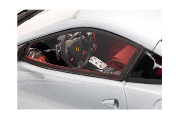 FERRARI 599 GTB FIORANO 2006 AUTOMATIC GEAR - MADE IN ITALY TITANIUM GREY BORDEAUX INTERIOR / ФЕРРАРИ 599 ГТБ 2006 АВТОМАТ 1:18 БОРДОВЫЙ — фото 7