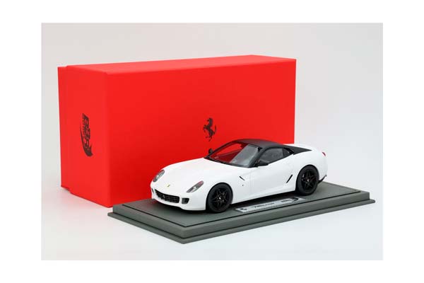FERRARI 599 GTB FIORANO 2006 AUTOMATIC GEAR - MADE IN ITALY MATT WHITE / ФЕРРАРИ 599 ГТБ 2006 АВТОМАТ 1:18 БЕЛЫЙ — фото 8