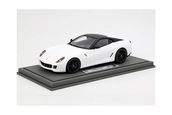 FERRARI 599 GTB FIORANO 2006 AUTOMATIC GEAR - MADE IN ITALY MATT WHITE / ФЕРРАРИ 599 ГТБ 2006 АВТОМАТ 1:18 БЕЛЫЙ