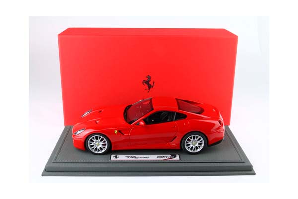 FERRARI 599 GTB FIORANO 2006 MANUAL GEAR - MADE IN ITALY RACE RED / ФЕРРАРИ 599 ГТБ 2006 МЕХАНИКА 1:18 КРАСНЫЙ — фото 8