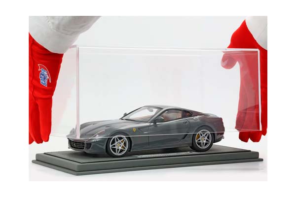 FERRARI 599 GTB FIORANO 2006 MANUAL GEAR - MADE IN ITALY SILVERSTONE GREY CUOIO COLOR INTERIOR / ФЕРРАРИ 599 ГТБ 2006 МЕХАНИКА 1:18 СЕРЫЙ — фото 3