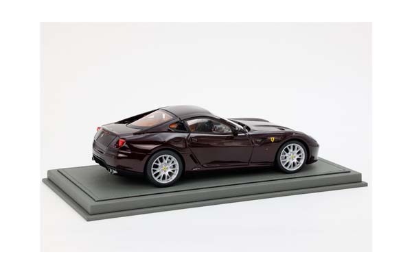 FERRARI 599 GTB FIORANO 2006 MANUAL GEAR - MADE IN ITALY VINACCIA CUOIO COLOR INTERIOR / ФЕРРАРИ 599 ГТБ 2006 МЕХАНИКА 1:18 БОРДОВЫЙ — фото 4
