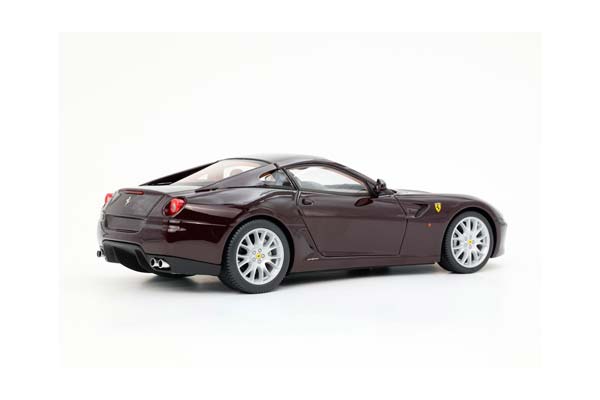 FERRARI 599 GTB FIORANO 2006 MANUAL GEAR - MADE IN ITALY VINACCIA CUOIO COLOR INTERIOR / ФЕРРАРИ 599 ГТБ 2006 МЕХАНИКА 1:18 БОРДОВЫЙ — фото 8