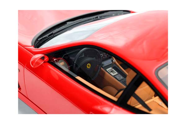 FERRARI 550 MARANELLO 1996 - MADE IN ITALY ROSSO CORSA - BEIGE / ФЕРРАРИ 550 МАРАНЕЛЛО 1996 1:18 КРАСНЫЙ — фото 7
