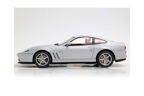 FERRARI 550 MARANELLO 1996 EX SCHUMACHER - MADE IN ITALY ARGENTO NURBURGRING - RED / ФЕРРАРИ 550 МАРАНЕЛЛО 1996 ЕКС СКХУМАКХЕР 1:18 КРАСНЫЙ — фото 3