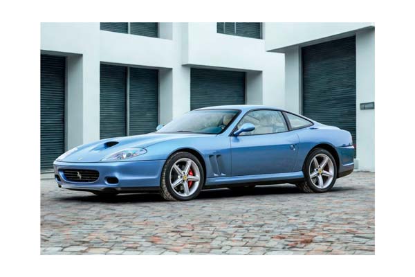 FERRARI 575M MARANELLO 2002 - MADE IN ITALY AZZURRO CALIFORNIA / ФЕРРАРИ 575М МАРАНЕЛЛО 2002 1:18 ГОЛУБОЙ