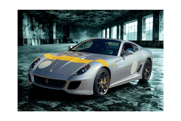 FERRARI 599 GTO 2010 - MADE IN ITALY ARGENTO NURBURGRING WITH HORIZONTAL YELLOW STRIPE / ФЕРРАРИ 599 ГТО 2010 1:18 ЖЕЛТЫЙ