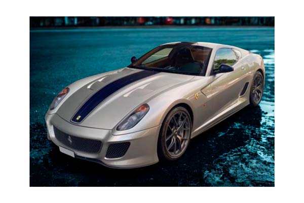 FERRARI 599 GTO 2010 - MADE IN ITALY GRIGIO INGRID WITH BLUE STRIPE / ФЕРРАРИ 599 ГТО 2010 1:18 СИНИЙ