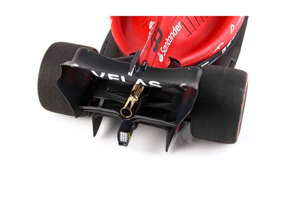 FERRARI F1-75 G.P BAHRAIN 2022 C.SAINZ / ФЕРРАРИ Ф1-75 Г П БАХРАИН 2022 К САИНЗ 1:18 — фото 9