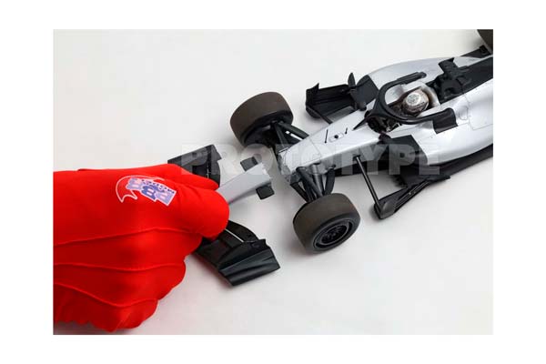 FERRARI SF26 F1 JAPANESE GRAND PRIX - HAMILTON - 6TH POSITION METAL DIECAST POLYFOAM PACK / ФЕРРАРИ СФ26 Ф1 ЯПОНСКИЙ ГРАН-ПРИ 1:18 — фото 3