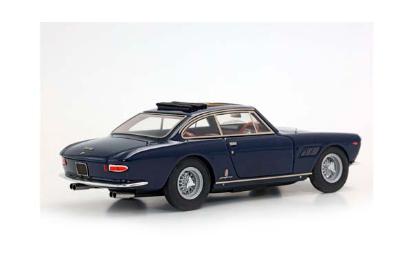 FERRARI 330 GT 2+2 TWINLIGHT AND OPEN ROOF BLU SCURO AND RED INTERIOR S/N 5863 / ФЕРРАРИ 330 ГТ 2+2 ТВИНЛИГХТ ОТКРЫТАЯ КРЫША СКУРО САЛОН С 1:43 КРАСНЫЙ — фото 6