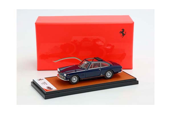 FERRARI 330 GT 2+2 TWINLIGHT AND OPEN ROOF BLU SCURO AND RED INTERIOR S/N 5863 / ФЕРРАРИ 330 ГТ 2+2 ТВИНЛИГХТ ОТКРЫТАЯ КРЫША СКУРО САЛОН С 1:43 КРАСНЫЙ — фото 7