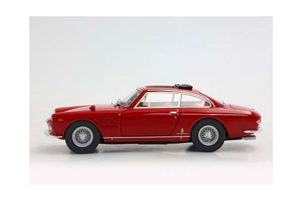 FERRARI 330 GT 2+2 TWINLIGHT AND OPEN ROOF BORDEAUX AND RED INTERIOR S/N 5863 / ФЕРРАРИ 330 ГТ 2+2 ТВИНЛИГХТ ОТКРЫТАЯ КРЫША БОРДЕАУКС САЛОН С 1:43 БОРДОВЫЙ — фото 6