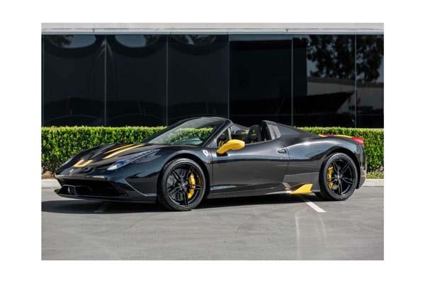 FERRARI 458 SPECIALE A SPIDER NEW BLACK DAYTONA WITH YELLOW STRIPES / ФЕРРАРИ 458 СПЕКИАЛЕ А СПАЙДЕР НЕВ ДАЙТОНА ПОЛОСЫ 1:43 ЖЕЛТЫЙ