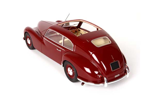 ALFA ROMEO FRECCIA D ORO RED / АЛЬФА РОМЕО ФРЕЧЧА Д 1:18 КРАСНЫЙ — фото 6