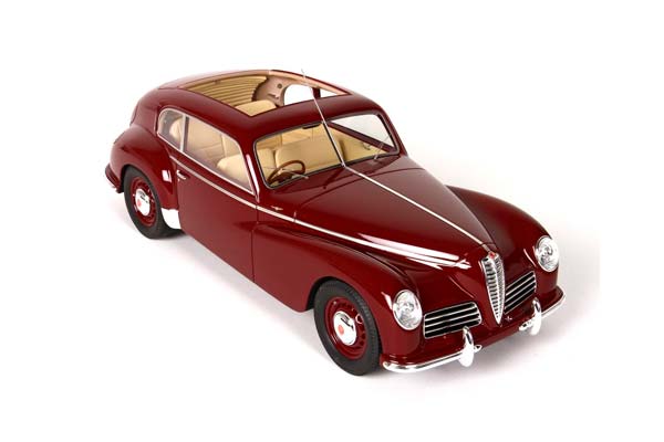 ALFA ROMEO FRECCIA D ORO RED / АЛЬФА РОМЕО ФРЕЧЧА Д 1:18 КРАСНЫЙ — фото 7