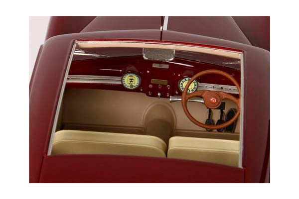 ALFA ROMEO FRECCIA D ORO RED / АЛЬФА РОМЕО ФРЕЧЧА Д 1:18 КРАСНЫЙ — фото 8
