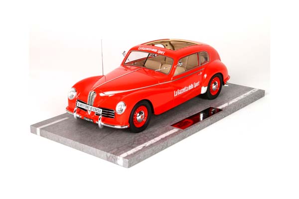 ALFA ROMEO FRECCIA D ORO AMMIRAGLIA GIRO D ITALIA / АЛЬФА РОМЕО ФРЕЧЧА Д АММИРАГЛИА ГИРО Д ИТАЛИА 1:18 ЗОЛОТОЙ