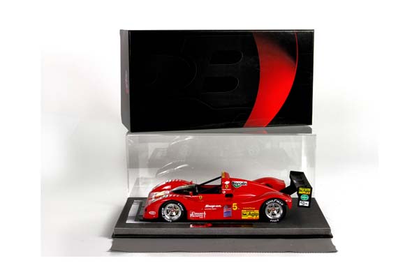FERRARI 333 SP 1994 BIOSCALIN IMSA 1994 ROAD ATLANTA BALDI SIGALA - WITH DISPLAY / ФЕРРАРИ 333 СП 1994 БИОСКАЛИН ИМСА 1994 РОАД АТЛАНТА БАЛДИ 1:18 — фото 2