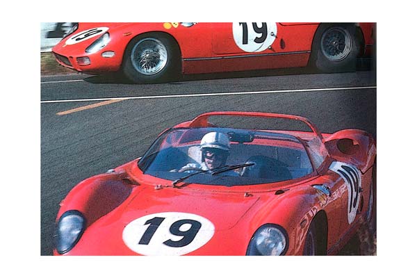 FERRARI 330 P-64 N° 19 - 3RD PLACE 24 H LE MANS 1964 - DRIVERS BANDINI - SURTEES / ФЕРРАРИ 330 П-64 №° 19 1964 1:18 — фото 1
