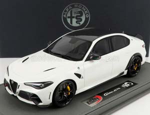 ALFA ROMEO GIULIA GTA (2020) - CON VETRINA - WITH SHOWCASE, BIANCO TROFEO - WHITE