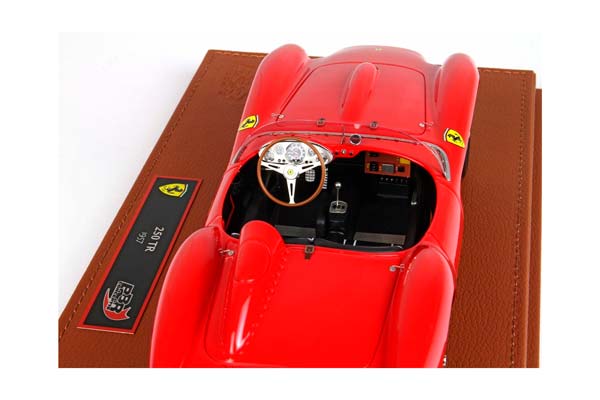 FERRARI 250 TESTAROSSA 1957 RED / ФЕРРАРИ 250 ТЕСТАРОССА 1957 1:18 КРАСНЫЙ — фото 5