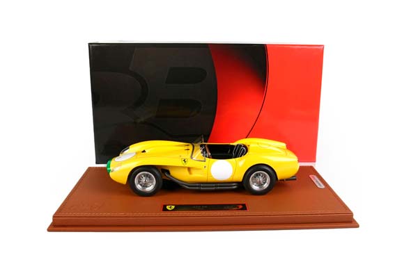 FERRARI 250 TESTAROSSA 1957 YELLOW / ФЕРРАРИ 250 ТЕСТАРОССА 1957 1:18 ЖЕЛТЫЙ — фото 6