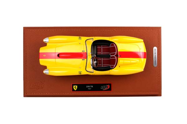 FERRARI 250 TESTAROSSA 1957 YELLOW / ФЕРРАРИ 250 ТЕСТАРОССА 1957 1:18 ЖЕЛТЫЙ — фото 3