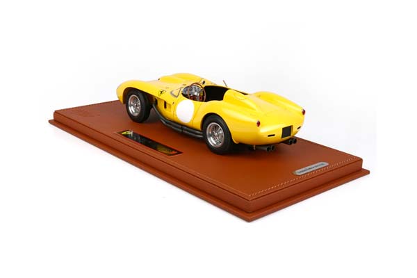 FERRARI 250 TESTAROSSA 1957 YELLOW / ФЕРРАРИ 250 ТЕСТАРОССА 1957 1:18 ЖЕЛТЫЙ — фото 2