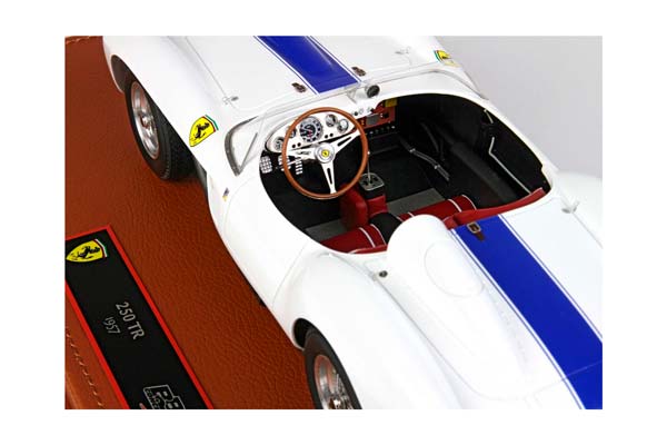FERRARI 250 TESTAROSSA 1957 WHITE / ФЕРРАРИ 250 ТЕСТАРОССА 1957 1:18 БЕЛЫЙ — фото 4